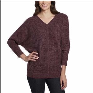 Elllen Tracy oversized sweater Comfy Soft Cozy Size Small 3 / 4 sleeve V neck